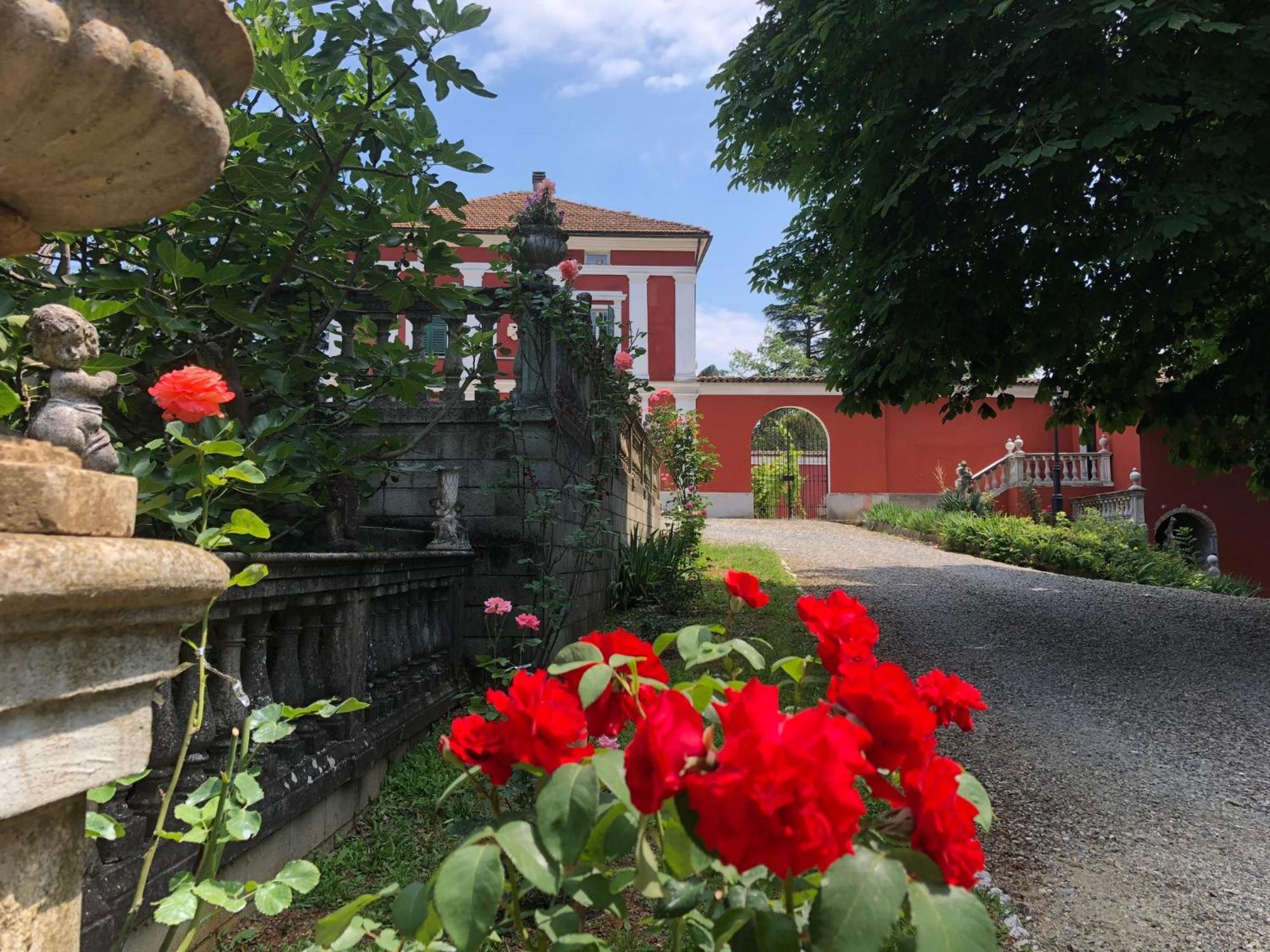 The Mansion House Villa Capannina Novi Ligure Exterior foto
